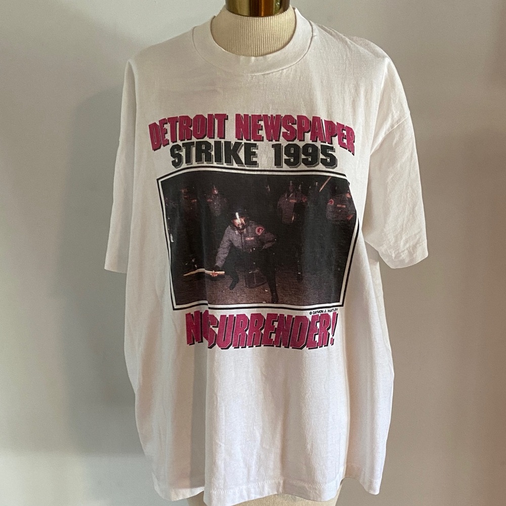 Detroit Newspaper Strike of 1995 White Tshirt Size XXL
